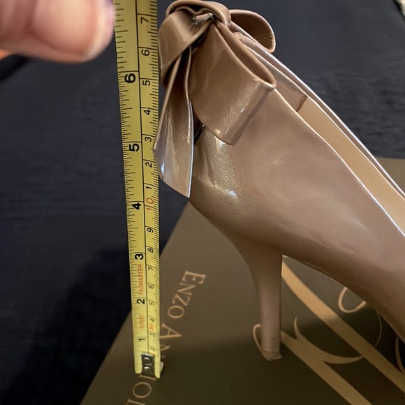 Enzo Angiolini Eamistle Natural Nude Peep Toe Heels a/Ankle Lace Bow - Size 7.5 - Picture 5 of 8